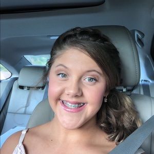 Meet your Posher, Anna shelby